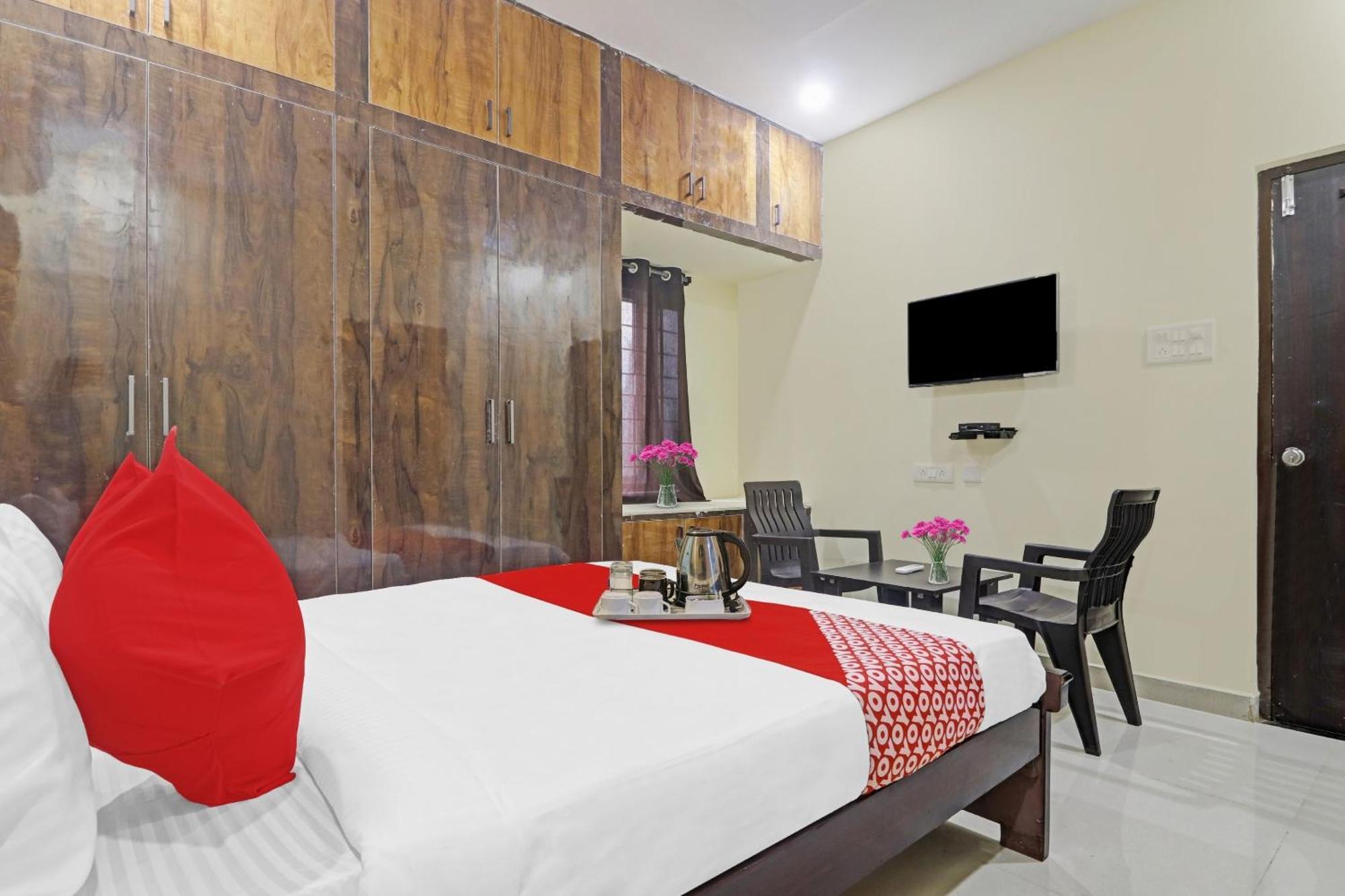 Hotel O Hanuma Residency Sururnagar Exterior foto